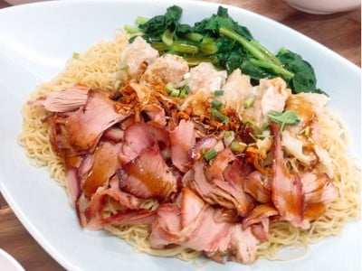 เมนูของร้าน บะหมี่ล้มยักษ์ ลาดปลาเค้า